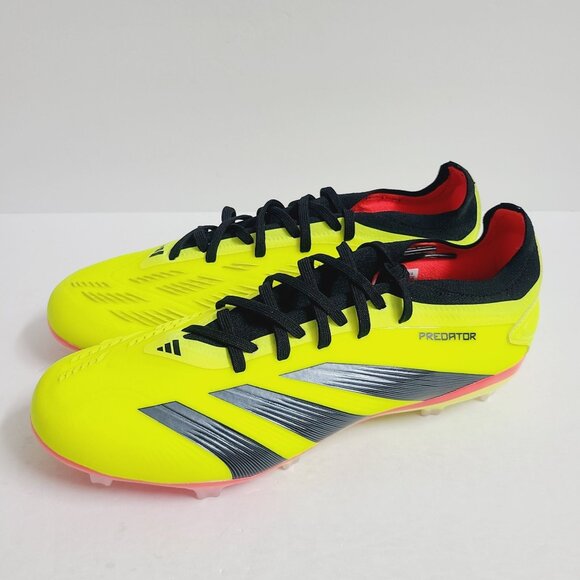 Athletic_Shoes